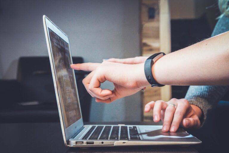 Jak efektywnie zarządzać stroną testową na WordPress